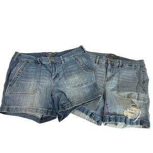 Lot of 2 Torrid 5" Denim Shorts Womens 12 Blue Med Wash Distressed